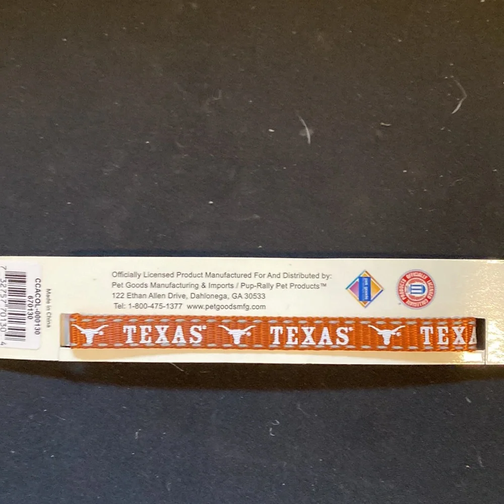 NEW - University of Texas Breakaway Cat Collar